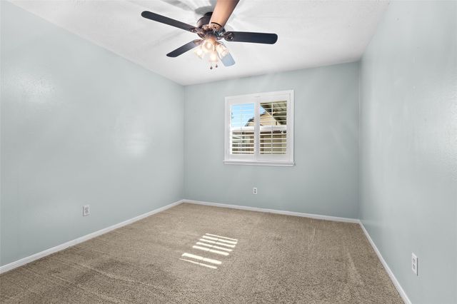 4826 Stone Bridge Street, Baytown, TX 77521