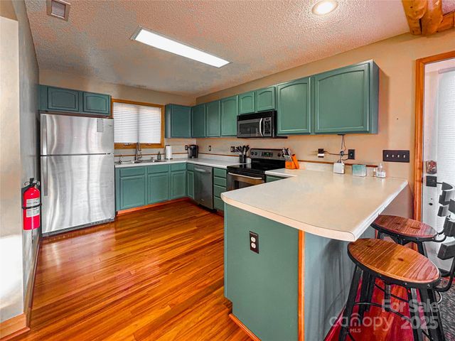 114 Spruce Hollow Road, Beech Mountain, NC 28604