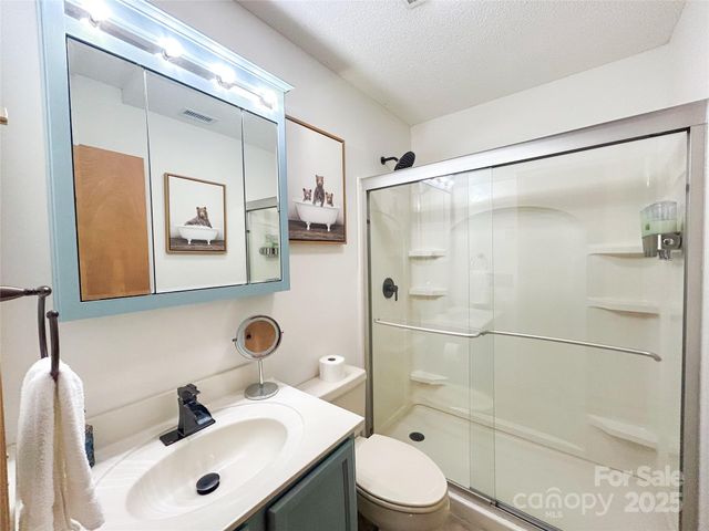 114 Spruce Hollow Road, Beech Mountain, NC 28604