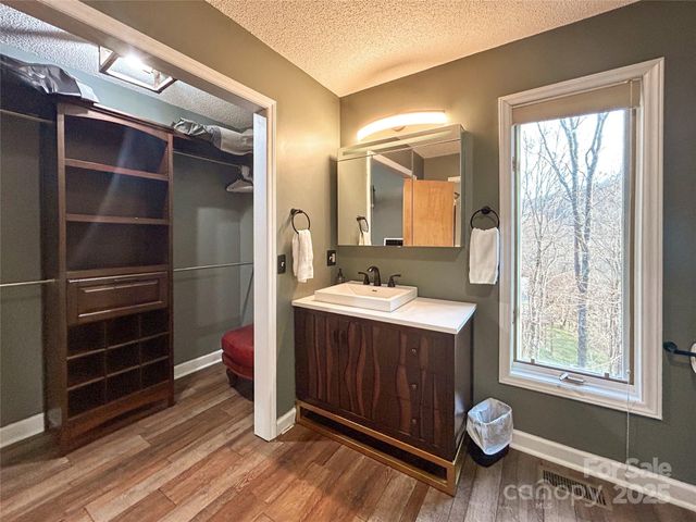 114 Spruce Hollow Road, Beech Mountain, NC 28604