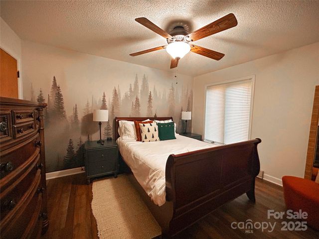 114 Spruce Hollow Road, Beech Mountain, NC 28604