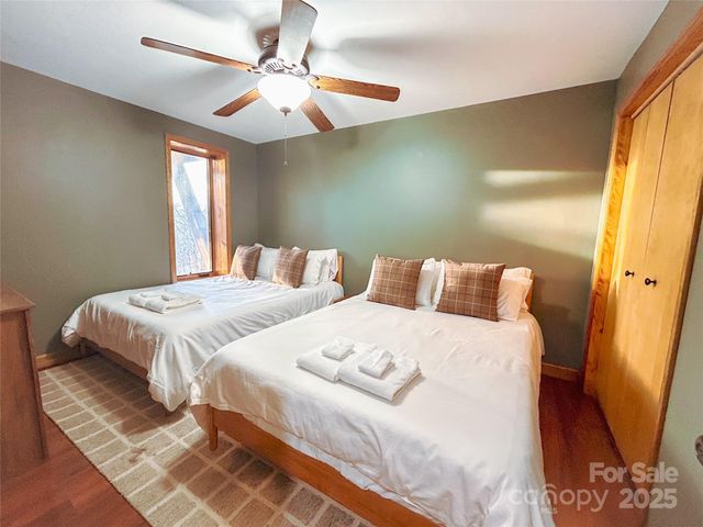 114 Spruce Hollow Road, Beech Mountain, NC 28604