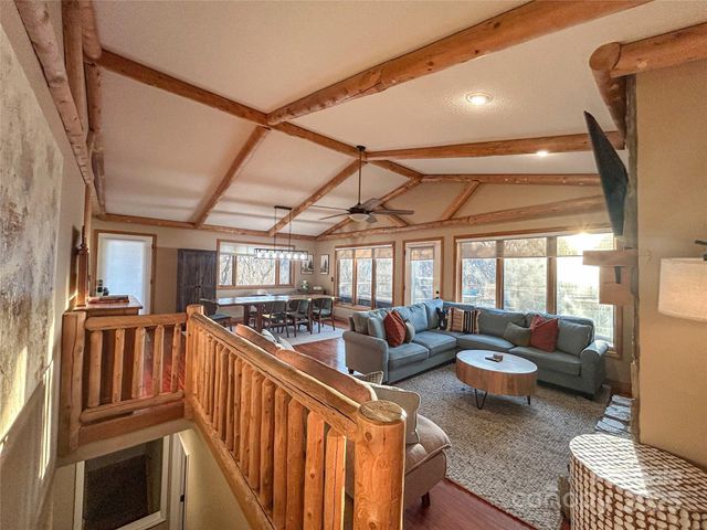 114 Spruce Hollow Road, Beech Mountain, NC 28604