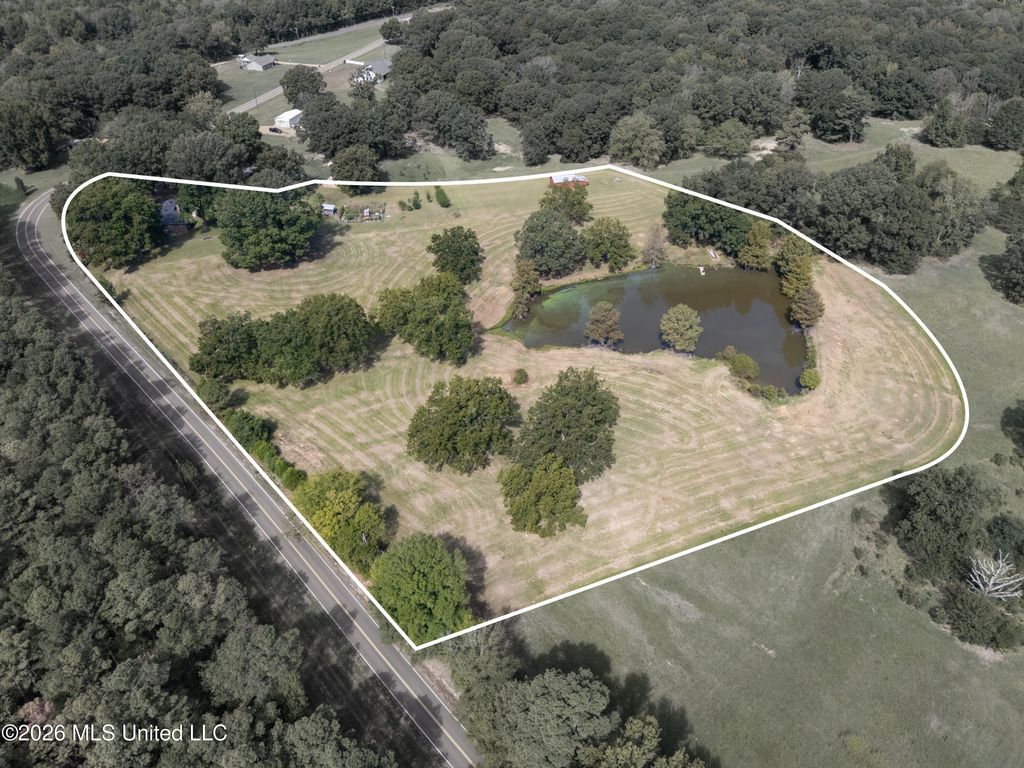 3407 Yellow Dog Road, Senatobia, MS 38668 — photo 2