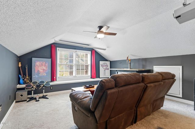 5316 Trestlewood Lane, Raleigh, NC 27610