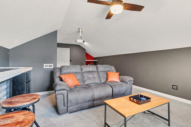 5316 Trestlewood Lane, Raleigh, NC 27610