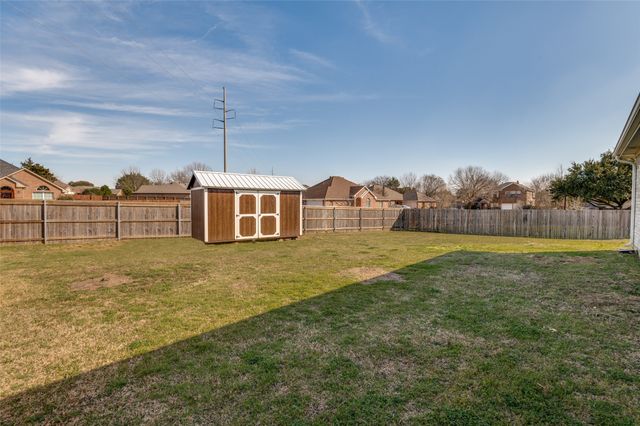 5826 Cynthia Drive, Midlothian, TX 76065