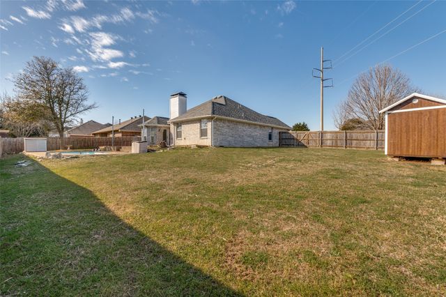 5826 Cynthia Drive, Midlothian, TX 76065