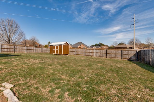 5826 Cynthia Drive, Midlothian, TX 76065