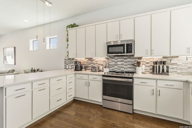 303 W Cypress Unit 101, San Antonio, TX 78212