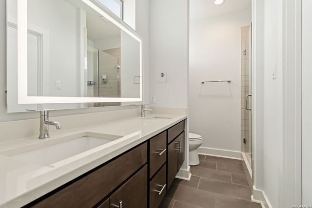 303 W Cypress Unit 101, San Antonio, TX 78212