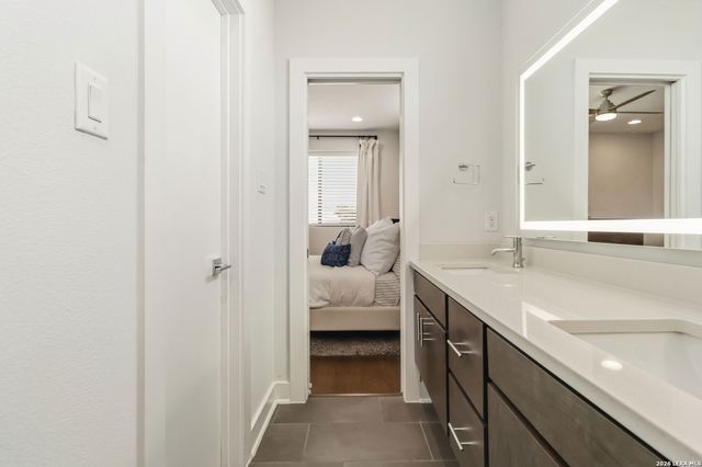 303 W Cypress Unit 101, San Antonio, TX 78212