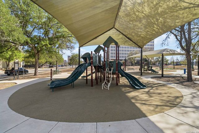 303 W Cypress Unit 101, San Antonio, TX 78212