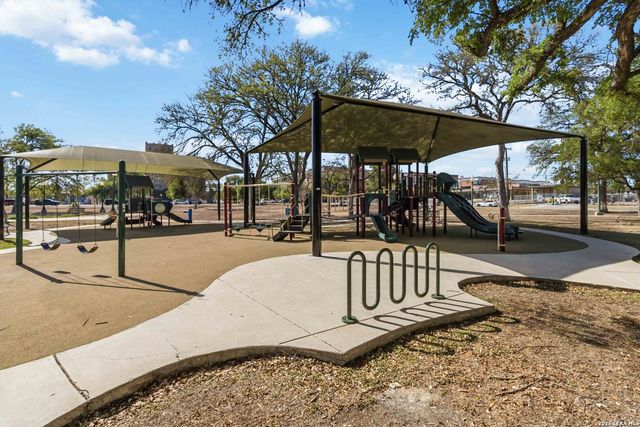 303 W Cypress Unit 101, San Antonio, TX 78212