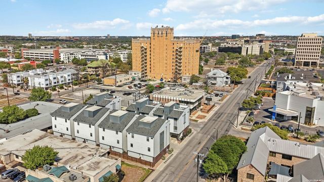 303 W Cypress Unit 101, San Antonio, TX 78212