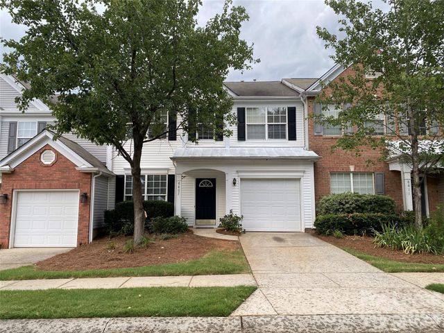 8807 Ormeau Drive, Charlotte, NC 28277