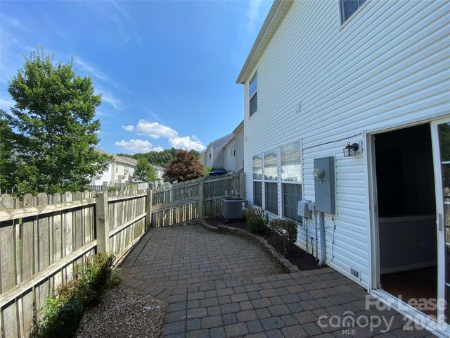 8807 Ormeau Drive, Charlotte, NC 28277