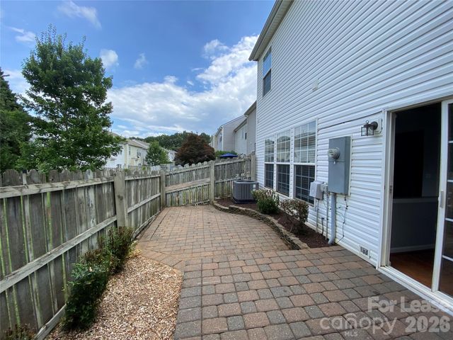 8807 Ormeau Drive, Charlotte, NC 28277