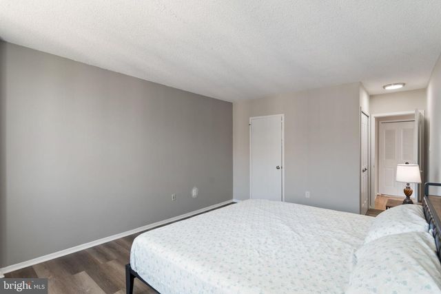 3705 S GEORGE MASON DR #2202S, Falls Church, VA 22041