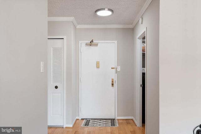 3705 S GEORGE MASON DR #2202S, Falls Church, VA 22041