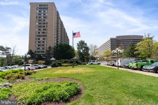3705 S GEORGE MASON DR #2202S, Falls Church, VA 22041