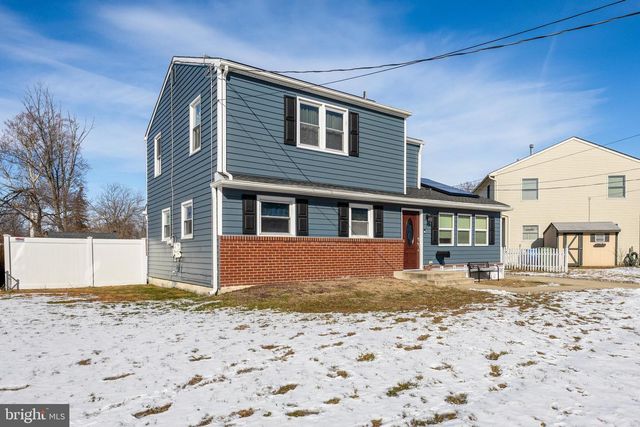 1 BOSWELL RD, Marlton, NJ 08053