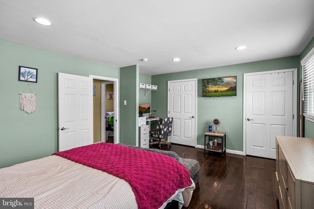 1 BOSWELL RD, Marlton, NJ 08053