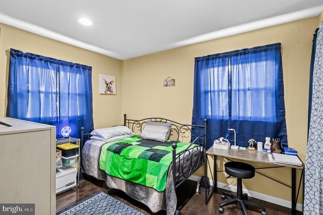 1 BOSWELL RD, Marlton, NJ 08053