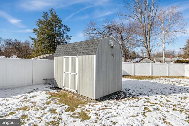 1 BOSWELL RD, Marlton, NJ 08053