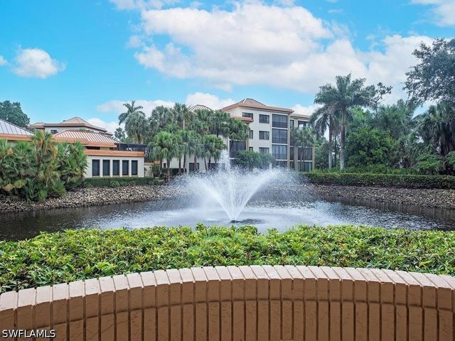 6710 Pelican Bay BLVD 412, Naples, FL 34108