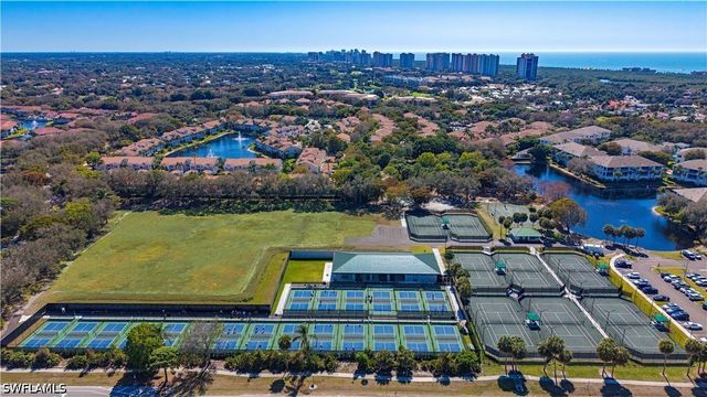 6710 Pelican Bay BLVD 412, Naples, FL 34108