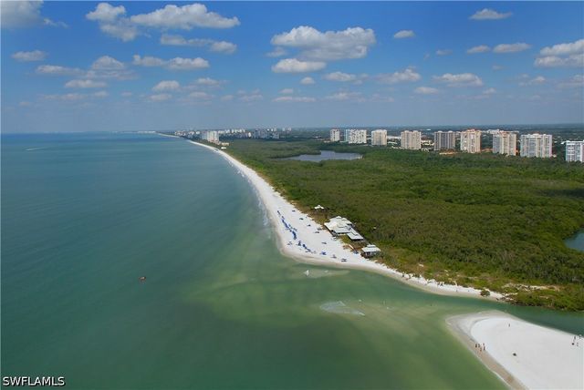 6710 Pelican Bay BLVD 412, Naples, FL 34108