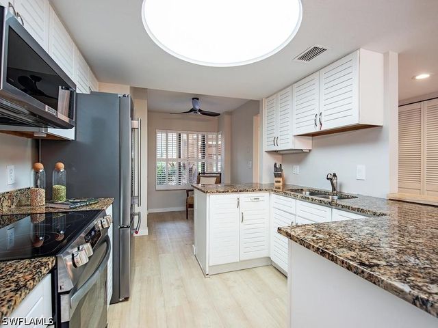 6710 Pelican Bay BLVD 412, Naples, FL 34108