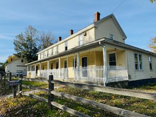 34 Plainfield Road, Plainfield, CT 06354