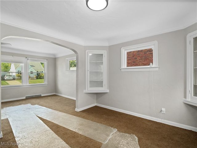 5231 Philip Avenue, Maple Heights, OH 44137