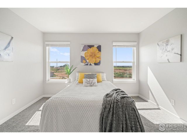 309 Pony Express Trl, Ault, CO 80610