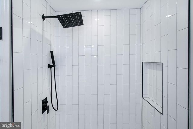 1279 BOND ST, Herndon, VA 20170