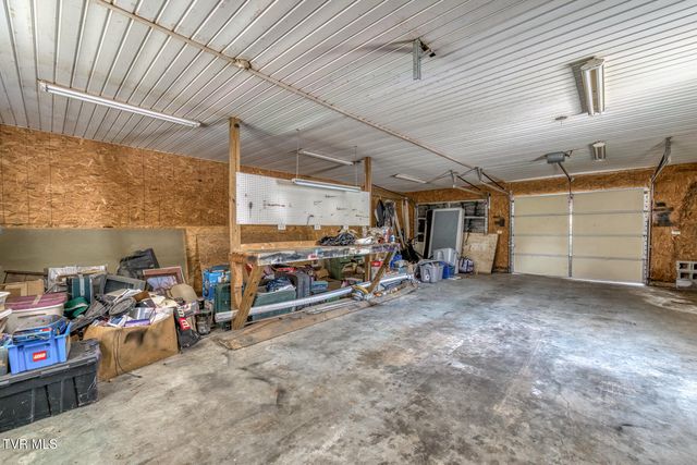 24131 Quintana Street, Bristol, VA 24202