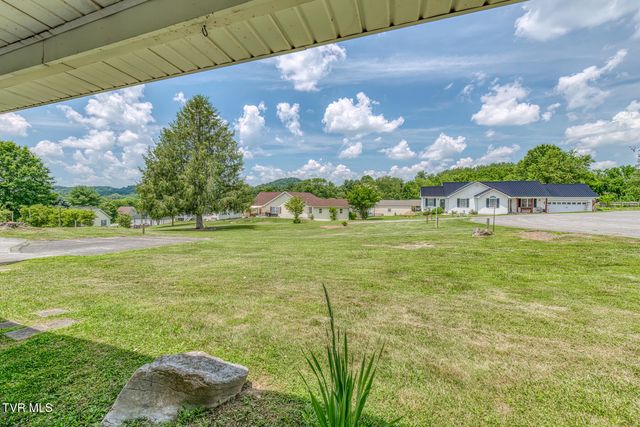 24131 Quintana Street, Bristol, VA 24202