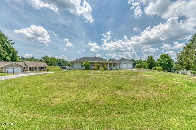 24131 Quintana Street, Bristol, VA 24202