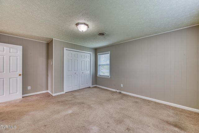 24131 Quintana Street, Bristol, VA 24202