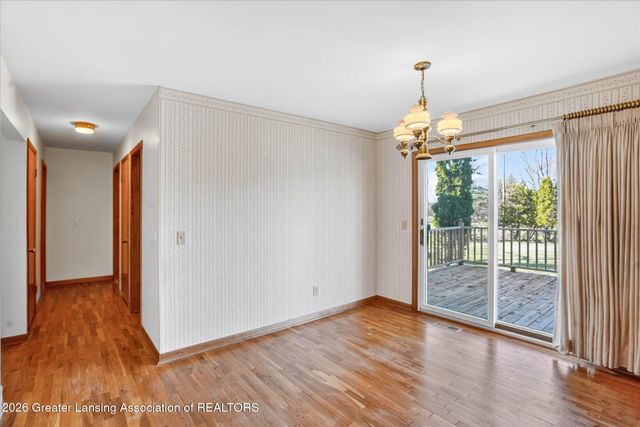 6102 Bradford Lane, Lansing, MI 48917