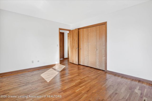 6102 Bradford Lane, Lansing, MI 48917