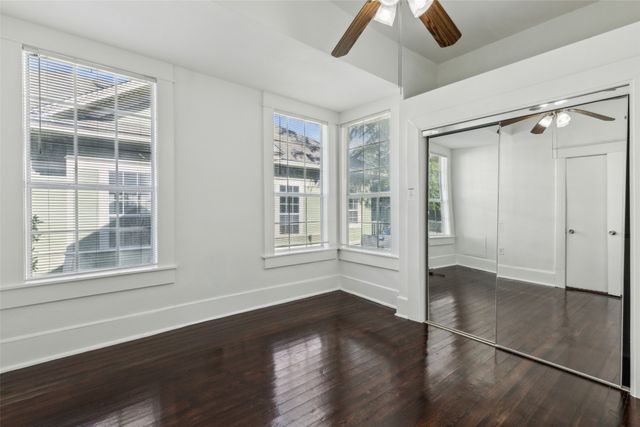 820 W 10th Street, Dallas, TX 75208