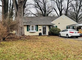119 South 37th Street, Belleville, IL 62226