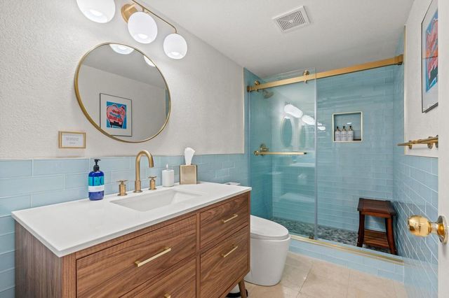 505 S Farrell Drive H47, Palm Springs, CA 92264