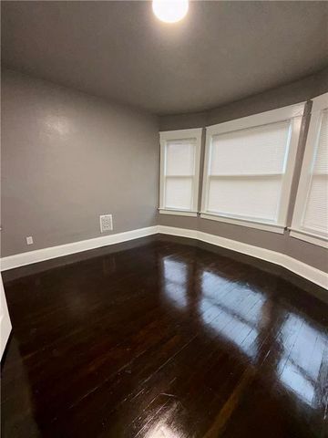 1116 Askew Avenue, Kansas City, MO 64127