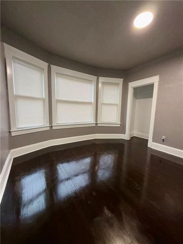 1116 Askew Avenue, Kansas City, MO 64127