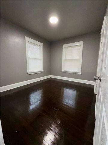 1116 Askew Avenue, Kansas City, MO 64127