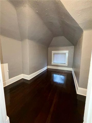 1116 Askew Avenue, Kansas City, MO 64127